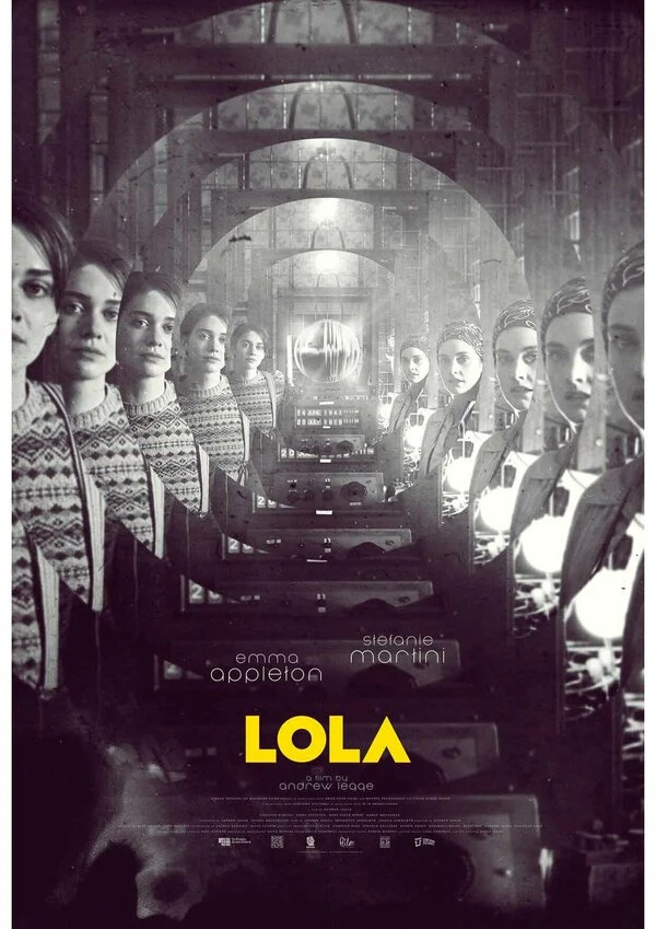 LOLA постер