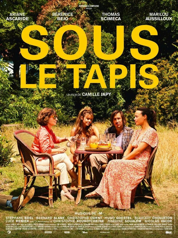 Sous le tapis постер