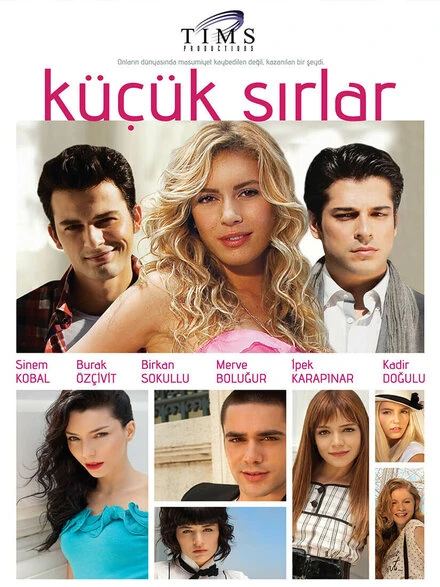 Маленькие тайны 2010 постер